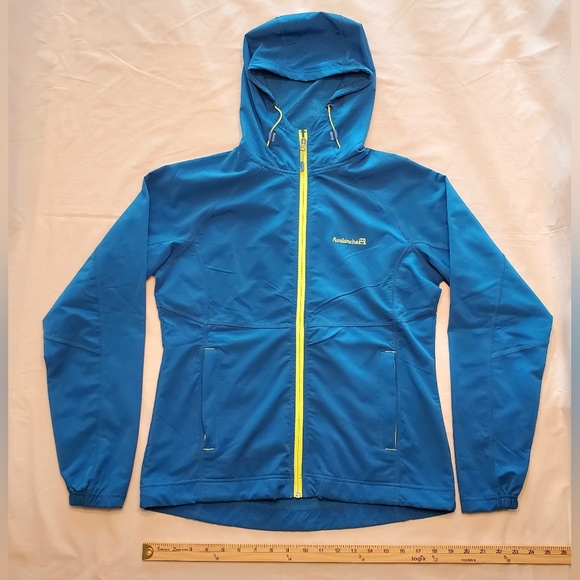 Avalanche Jackets & Blazers - Vtg. Avalanche Women's Size Medium Weather Shield Jacket Turquoise & High Vis.